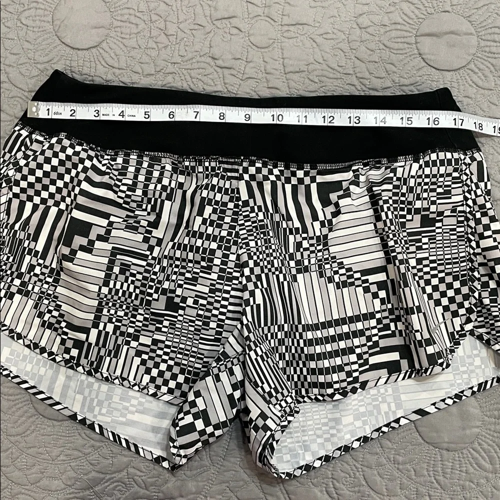 Nike Black and White Geometric Athletic Shorts